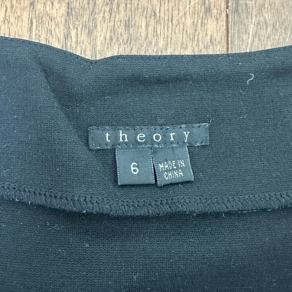 Theory Black Skirt Sz. 6 - Picture 2 of 3